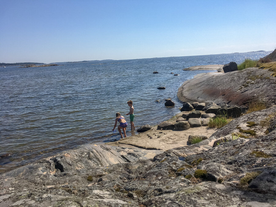 Finnland-mit-Kindern-Sommer-am-Schaerengarten