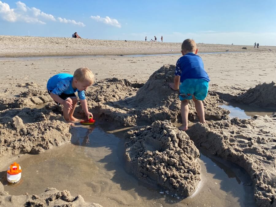 Niederlande-mit-Kindern-Strand-Kijkduin-Susanne-Hoffmeister