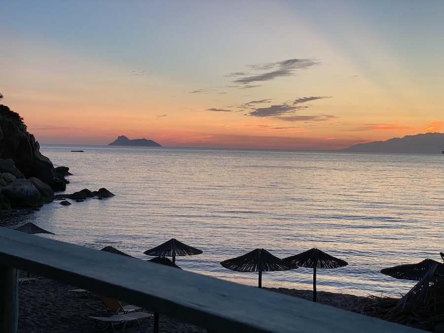 Sonnenuntergang am Kommos-Strand im Süden der Insel
